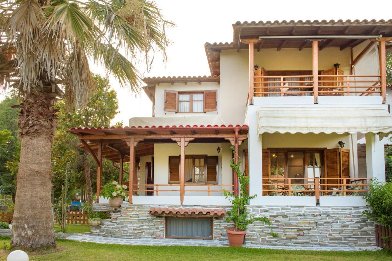 Villa Palmera Ierissós Exterior foto